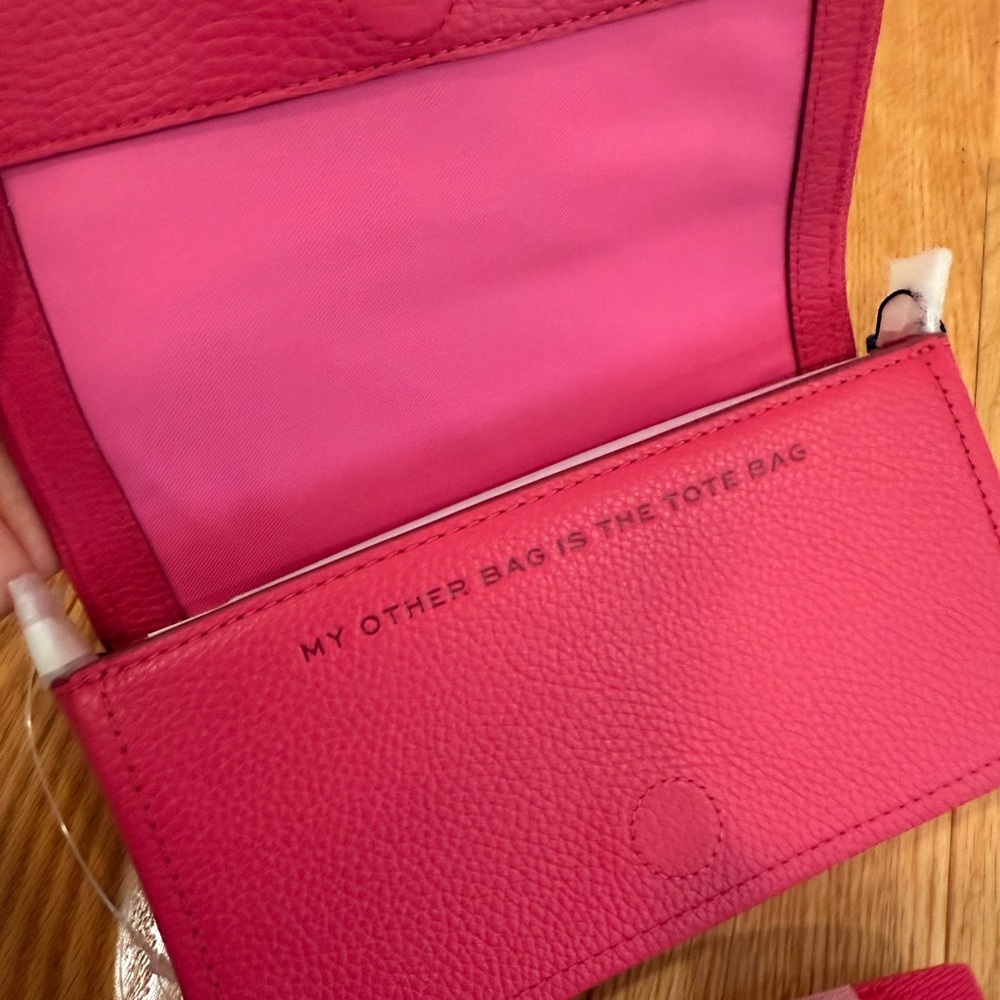 NWT Marc Jacobs THE LEATHER MINI BAG- raspberry pink - Picture 4 of 6